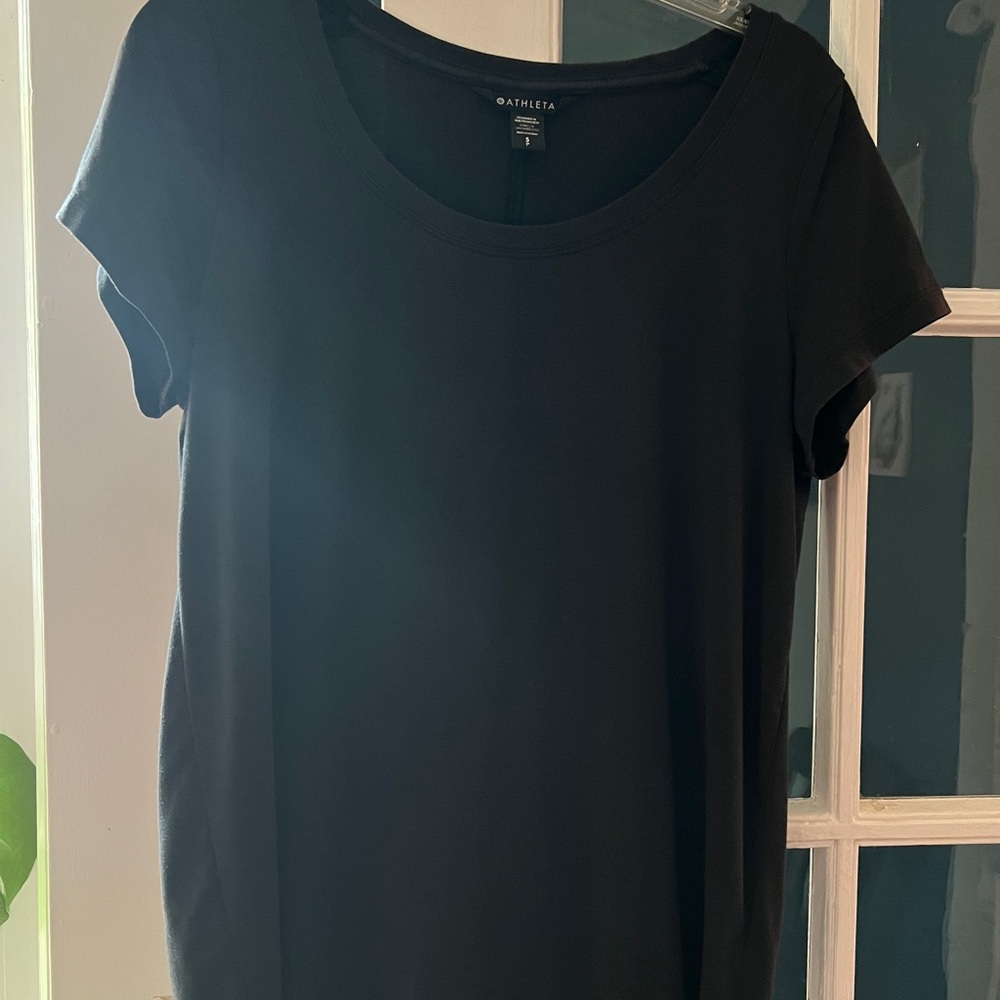 Athleta Women's Black Top Sz small